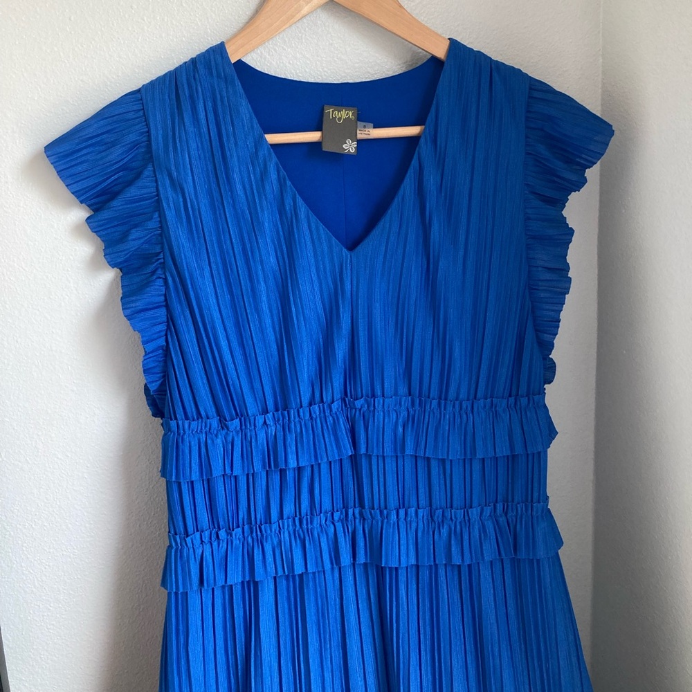 Taylor Pleated Tiered Midi Dress in Blue 8 - Picture 3 of 8